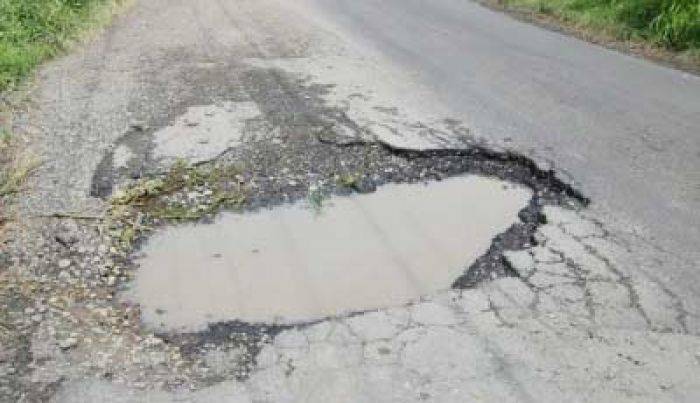 Rusak Parah, Jalan Desa Prajegan Belum Diperbaiki Rusak Parah, Jalan Desa Prajegan Belum Diperbaiki