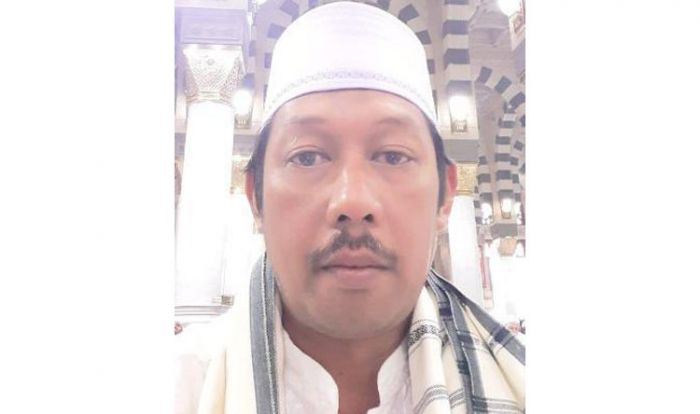 Sururi Sarankan MUI dan Bupati Gresik Duduk Bareng Bahas Kelonggaran Salat Berjamaah saat PSBB Sururi Sarankan MUI dan Bupati Gresik Duduk Bareng Bahas Kelonggaran Salat Berjamaah saat PSBB