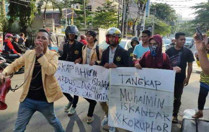Lagi, Gabungan Aktivis Mahasiswa Demo Desak KPK Tangkap Cak Imin