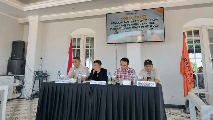Gelar Sosialisasi, Bawaslu Bangkalan Ajak Masyarakat Awasi Pemilu 2024 Gelar Sosialisasi, Bawaslu Bangkalan Ajak Masyarakat Awasi Pemilu 2024
