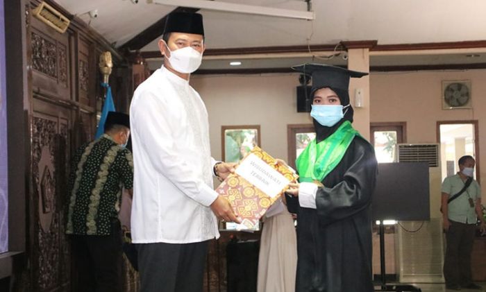 Hadiri Wisuda Virtual Tahfiz, Bupati Yuhronur Janjikan Beasiswa bagi Penghafal 30 Juz