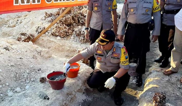 Kapolres Bangkalan Canangkan Pembangunan Mapolsek Burneh Dengan Peletakan Batu Pertama Kapolres Bangkalan Canangkan Pembangunan Mapolsek Burneh Dengan Peletakan Batu Pertama