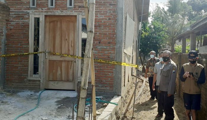 Bermain Gunting, Bocah 5 Tahun di Blitar Tewas Tersengat Listrik Bermain Gunting, Bocah 5 Tahun di Blitar Tewas Tersengat Listrik