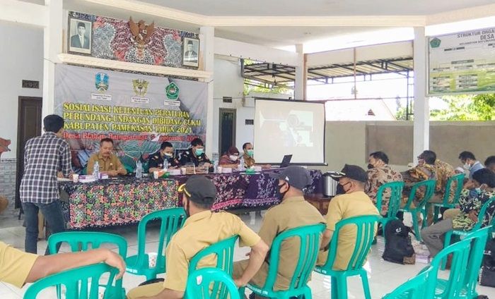 Sosialisasi Perundang-undangan Cukai Mulai Digelar di Seluruh Desa di Kabupaten Pamekasan Sosialisasi Perundang-undangan Cukai Mulai Digelar di Seluruh Desa di Kabupaten Pamekasan