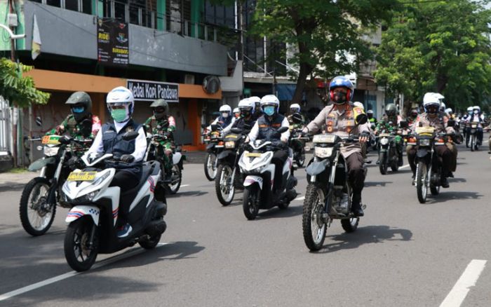 Berikan Keamanan dan Kenyamanan Umat Kristiani Rayakan Natal, Forkopimda Jatim Keliling Cek Gereja