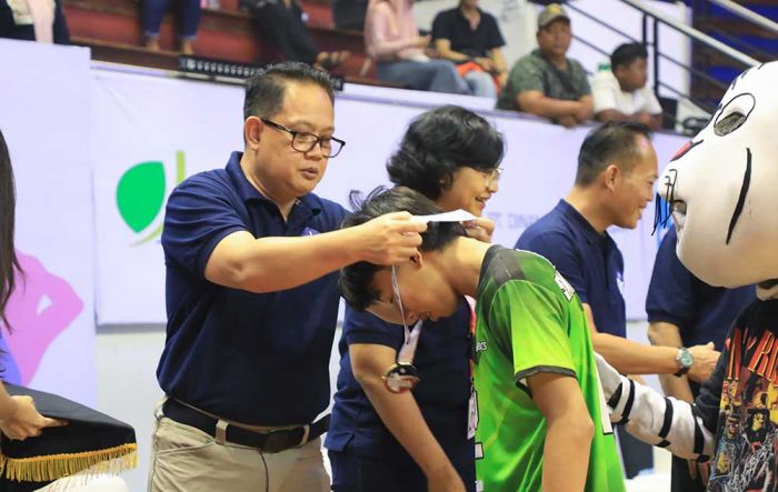 Hadiri Final Turnamen Voliga, Pj Gubernur Adhy: Jaring Atlet Voli Muda Berbakat Hadiri Final Turnamen Voliga, Pj Gubernur Adhy: Jaring Atlet Voli Muda Berbakat