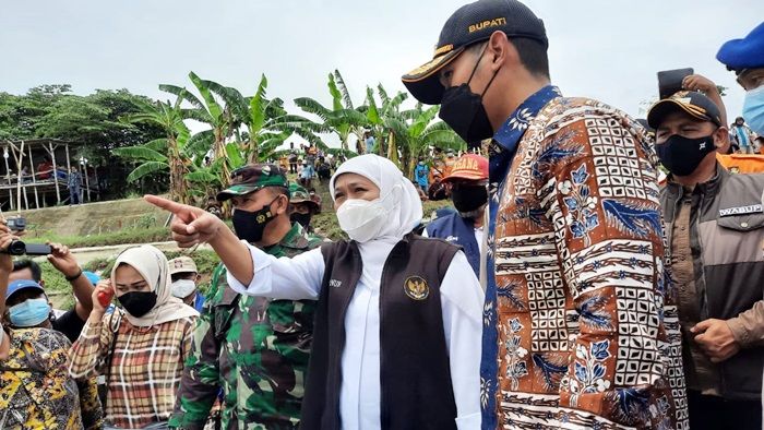 Tinjau Lokasi Perahu Terbalik, Khofifah Bakal Tertibkan Regulasi ASDP