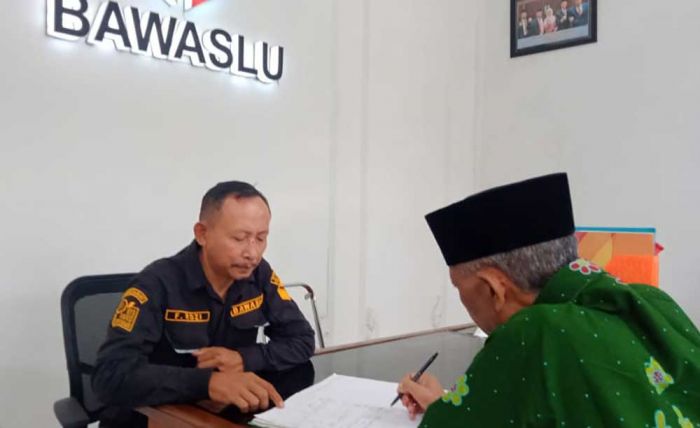 Dugaan Kampanye Terselubung, Kepala Dispendikbud Pasuruan Penuhi Panggilan Bawaslu Dugaan Kampanye Terselubung, Kepala Dispendikbud Pasuruan Penuhi Panggilan Bawaslu