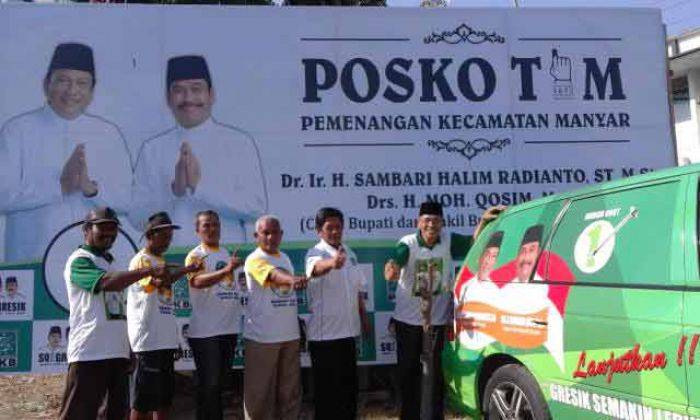 RGS Sambari-Qosim Mulai Tebar Ribuan Atribut RGS Sambari-Qosim Mulai Tebar Ribuan Atribut