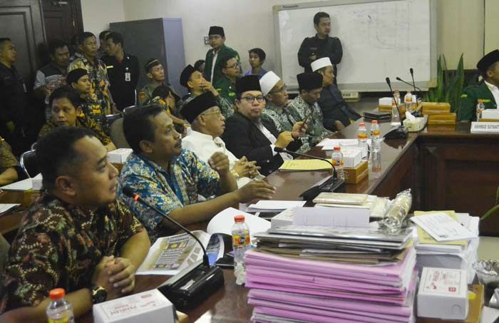 MUI, NU, dan Muhammadiyah Minta Masjid Assakinah Dibangun Kembali MUI, NU, dan Muhammadiyah Minta Masjid Assakinah Dibangun Kembali