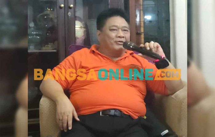 Pakde Karwo Berlabuh ke Partai Golkar Pakde Karwo Berlabuh ke Partai Golkar