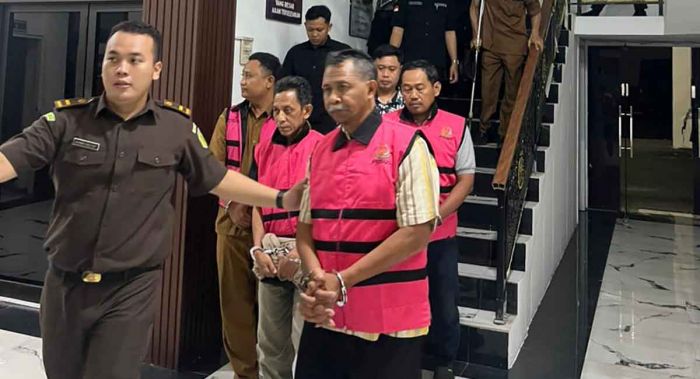 Kejari Sidoarjo Tahan 5 Tersangka Korupsi Dana Desa Rp3,6 Miliar