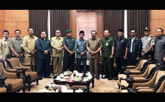Pasca 13 Hari Ahmad Syafii Ditangkap KPK, Pamekasan Punya Plt Bupati Pasca 13 Hari Ahmad Syafii Ditangkap KPK, Pamekasan Punya Plt Bupati