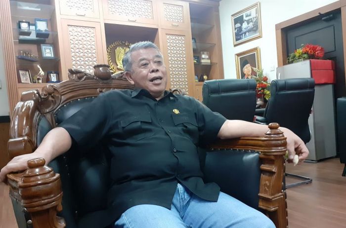 Ketua DPRD Jatim Imbau Warga Tetap di Rumah saat Libur Akhir Tahun Ketua DPRD Jatim Imbau Warga Tetap di Rumah saat Libur Akhir Tahun