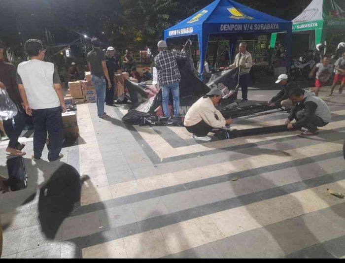 Posko Sholeh Dibongkar Sendiri, Dibawa Pulang, Demo Turunkan Khofifah Batal Digelar Posko Sholeh Dibongkar Sendiri, Dibawa Pulang, Demo Turunkan Khofifah Batal Digelar