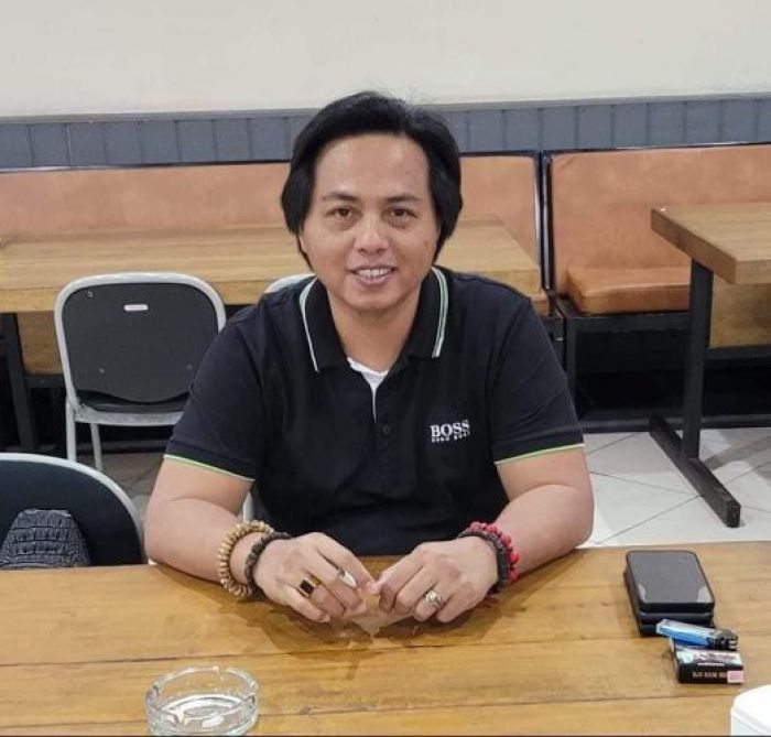 Ancam Kerahkan 2.000 Orang Kepung Polres Situbondo, Lilur Minta Ipul Cs Ditahan Ancam Kerahkan 2.000 Orang Kepung Polres Situbondo, Lilur Minta Ipul Cs Ditahan