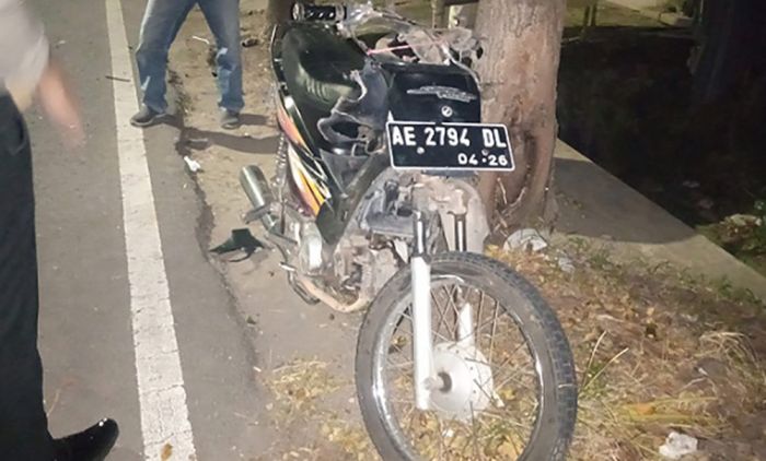 Kendarai Motor Dalam Kondisi Mabuk Berat, Pemuda di Madiun Tewas Kecelakaan Kendarai Motor Dalam Kondisi Mabuk Berat, Pemuda di Madiun Tewas Kecelakaan