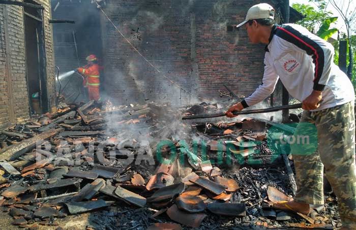Kebakaran Hanguskan Dapur Rumah Warga Desa Kauman Tulungagung, 6 Orang yang Sedang Tidur Selamat
