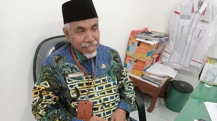 Kena Pembatasan Usia, Ratusan CJH dari Jombang Batal Berangkat ke Tanah Suci Kena Pembatasan Usia, Ratusan CJH dari Jombang Batal Berangkat ke Tanah Suci