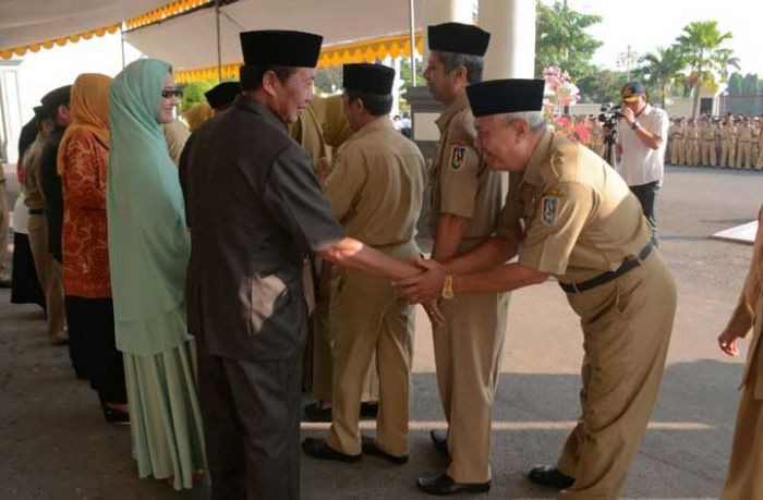 Halal Bihalal Bersama ASN, Bupati Tuban: Kemiskinan PR Kita Bersama Halal Bihalal Bersama ASN, Bupati Tuban: Kemiskinan PR Kita Bersama