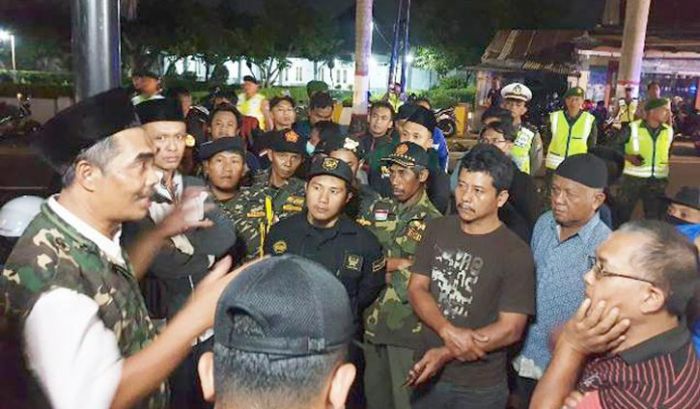 Karena Rumah Karaoke, Massa Ormas Islam Geruduk Rumdin Plt Wali Kota Blitar Karena Rumah Karaoke, Massa Ormas Islam Geruduk Rumdin Plt Wali Kota Blitar