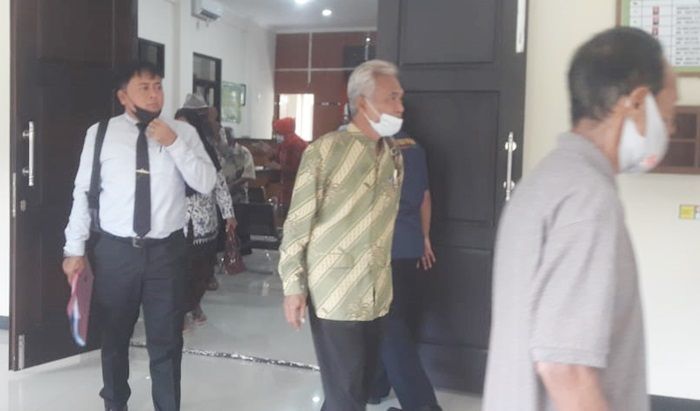 Mediasi Gagal, Warga Mlarak Ponorogo Tetap Minta Sertifikat Dikembalikan Mediasi Gagal, Warga Mlarak Ponorogo Tetap Minta Sertifikat Dikembalikan