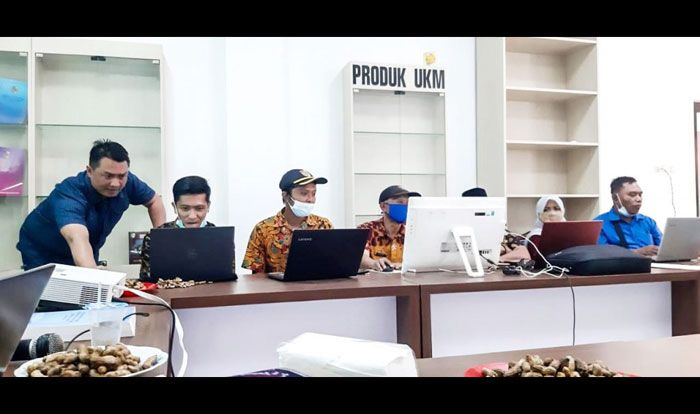 Bayar Pajak Lebih Mudah dengan J-Mbako, Bapenda Jember Optimis Capai Target dari Sektor PBB Bayar Pajak Lebih Mudah dengan J-Mbako, Bapenda Jember Optimis Capai Target dari Sektor PBB