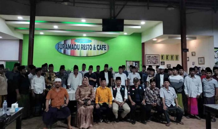 Kepala Desa di Bangkalan Dukung Jayus Maju Calon Wakil Bupati di Pilkada 2024 Kepala Desa di Bangkalan Dukung Jayus Maju Calon Wakil Bupati di Pilkada 2024