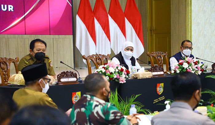 Gubernur Khofifah Siapkan Solusi Permanen Strategis untuk Selesaikan Konflik di Jember-Banyuwangi