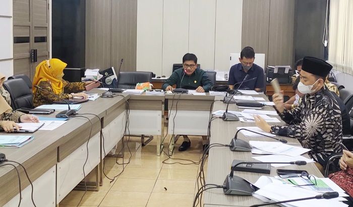 LKPJ APBD 2021, Silpa Dispendik Dinkes dan RSUD Gresik Tembus Rp176,437 M LKPJ APBD 2021, Silpa Dispendik Dinkes dan RSUD Gresik Tembus Rp176,437 M
