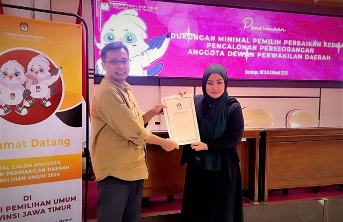 14 Bakal Calon Anggota DPD RI dari Jatim Serahkan Dokumen Dukungan Perbaikan, Siapa Saja? 14 Bakal Calon Anggota DPD RI dari Jatim Serahkan Dokumen Dukungan Perbaikan, Siapa Saja?