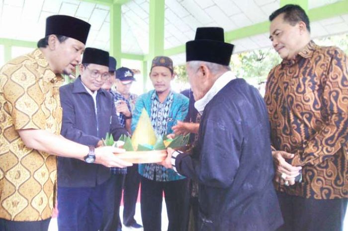 Bupati Minta Ethnic Culture ke depannya Digelar secara Profesional untuk Tarik Wisatawan Bupati Minta Ethnic Culture ke depannya Digelar secara Profesional untuk Tarik Wisatawan