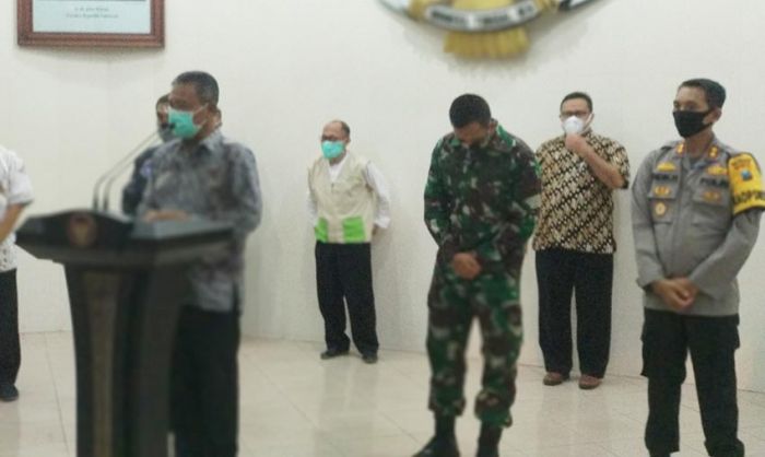 2 Santri Klaster Temboro Tambah Pasien Positif Covid-19 di Pacitan 2 Santri Klaster Temboro Tambah Pasien Positif Covid-19 di Pacitan