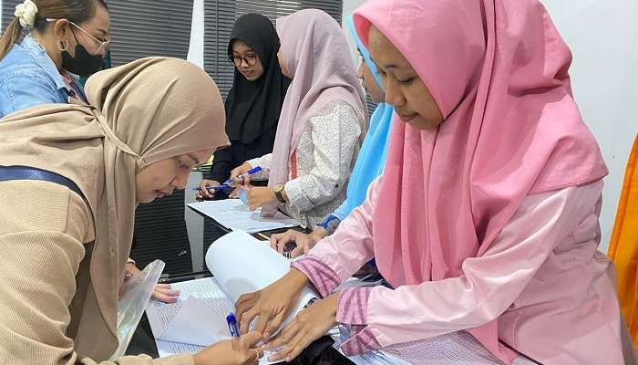 Pemkot Kediri Serahkan Bantuan Modal Susulan pada Masyarakat yang Absen di GNI Pemkot Kediri Serahkan Bantuan Modal Susulan pada Masyarakat yang Absen di GNI