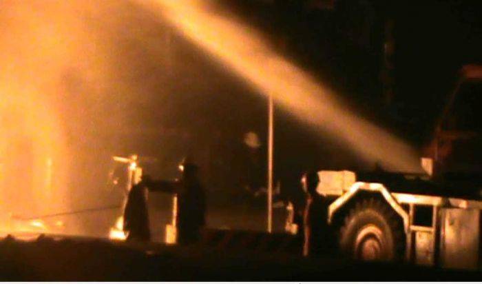 Terminal Bahan Bakar Minyak Pertamina di Tuban Terbakar, 2 Orang Luka-Luka Terminal Bahan Bakar Minyak Pertamina di Tuban Terbakar, 2 Orang Luka-Luka