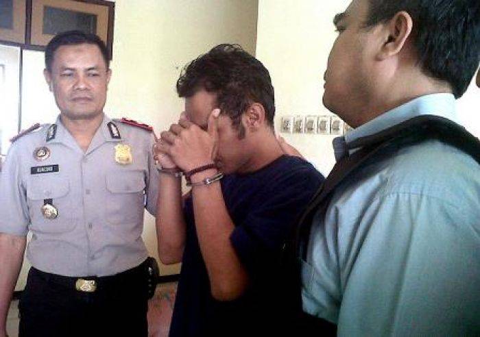 Hutang Numpuk, Motor Saudara Kekasih Digadaikan