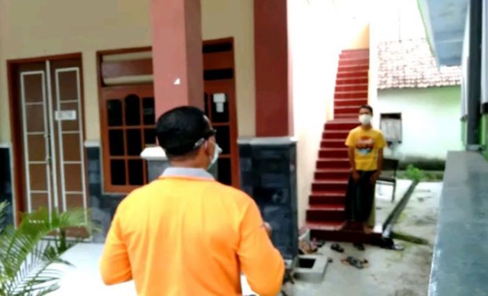 Pemkab Kediri Beri Bantuan Logistik kepada Keluarga Alm. Nur Akhlis