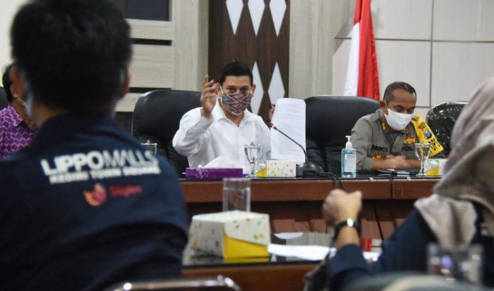 Didampingi Kapolres, Wali Kota Kediri Sosialisasikan Perwali untuk Gerakkan Ekonomi