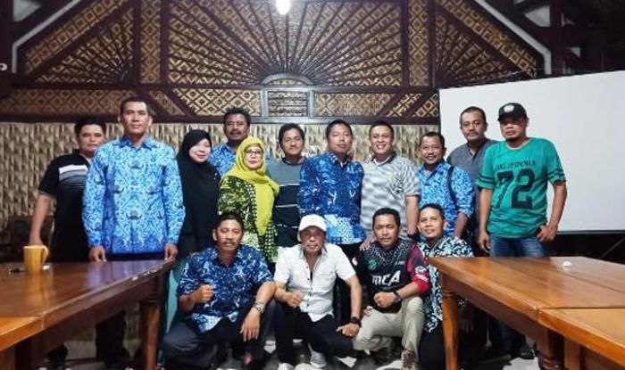 AKD Gresik Bentuk Tim Pengawal Pembebasan Banjir Kali Lamong AKD Gresik Bentuk Tim Pengawal Pembebasan Banjir Kali Lamong
