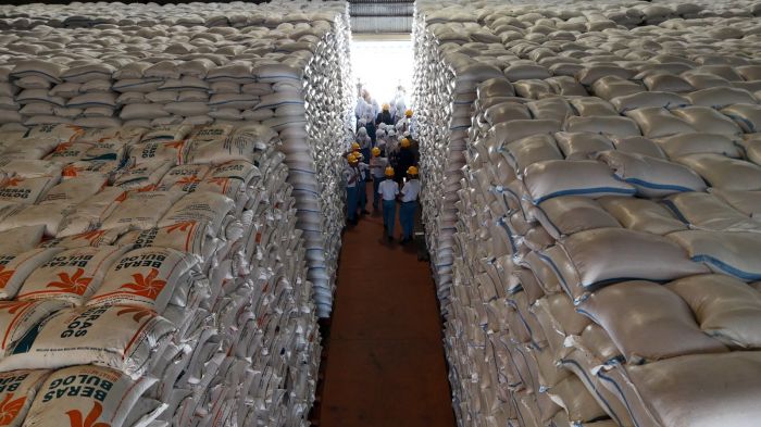 Stok Beras BULOG Tembus 5 Juta Ton, Gudang Kediri Penuh hingga Sewa Tambahan