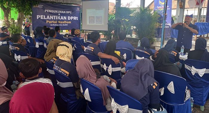 Perkuat Struktur Partai, Ketua DPD NasDem Kabupaten Kediri Kembali Lantik 4 DPC dan 66 DPRt