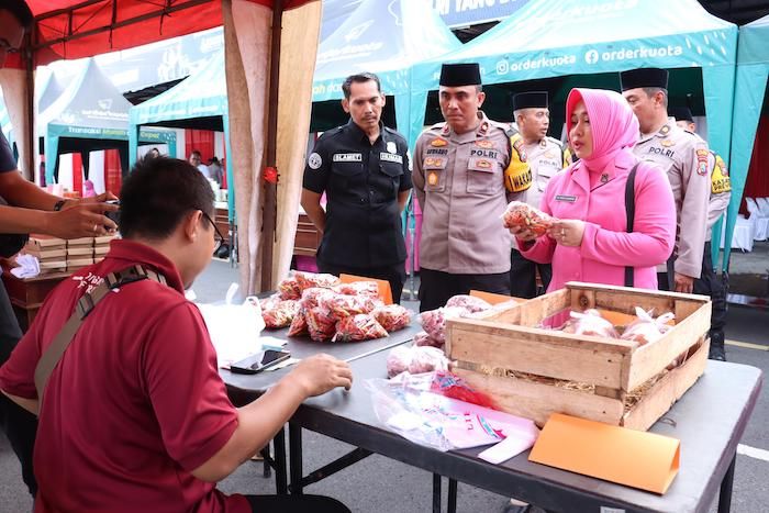 Polres Mojokerto Kota Gelar Bazar Ramadan dan Baksos Bhayangkari 2025 Polres Mojokerto Kota Gelar Bazar Ramadan dan Baksos Bhayangkari 2025