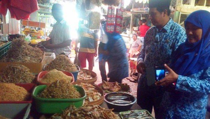 Ironis, 80% Ikan Laut yang Terjual di Bojonegoro Berformalin!