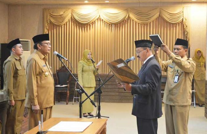 Agung Andoko Direktur Baru Bank Gresik Agung Andoko Direktur Baru Bank Gresik