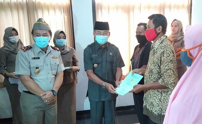 ​ATR/BPN Ponorogo Serahkan 7.984 Sertifikat PTSL Hingga November 2020