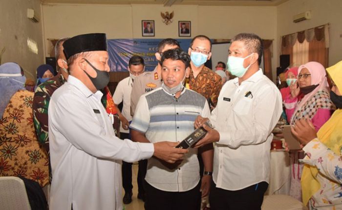 Pemkab Lamongan Mulai Genjot Pemulihan Ekonomi, Bantu Pemasaran Produk UMKM Hingga Tingkat Ekspor Pemkab Lamongan Mulai Genjot Pemulihan Ekonomi, Bantu Pemasaran Produk UMKM Hingga Tingkat Ekspor