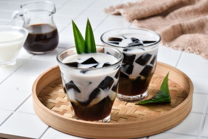 Resep Es Cincau Serut Gula Merah Segar dan Nikmat