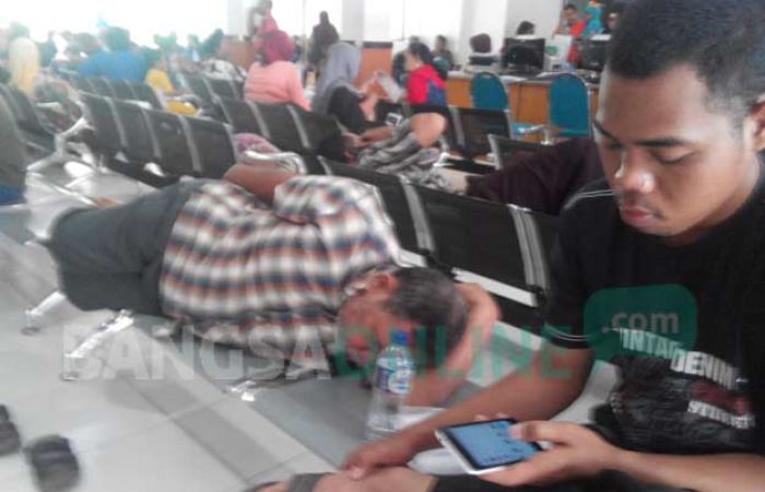 Antrean Pasien RSUD dr Wahidin Disorot DPRD, Dianggap Abaikan Kepentingan Pasien Antrean Pasien RSUD dr Wahidin Disorot DPRD, Dianggap Abaikan Kepentingan Pasien