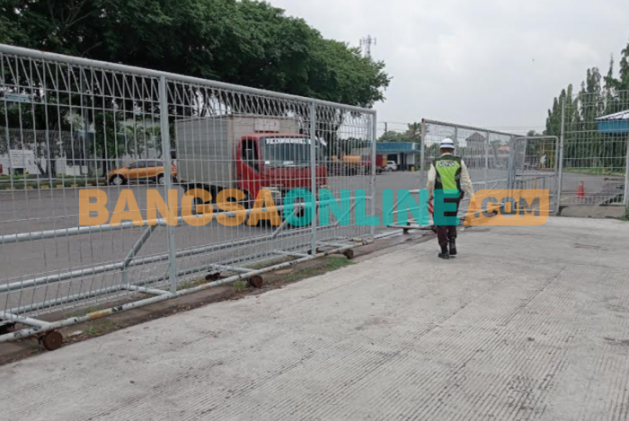 Warga Kedungringin Pasuruan Wadul ke Kades Imbas Pabrik Sorini Kumat Bikin Polusi Warga Kedungringin Pasuruan Wadul ke Kades Imbas Pabrik Sorini Kumat Bikin Polusi