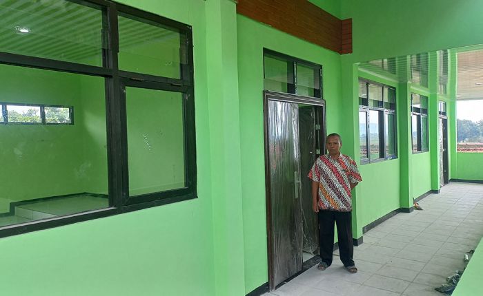 ​Pembangunan Ruang Kelas Baru SMPN 2 Ngoro Selesai Tepat Waktu